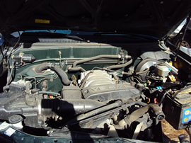 2004 TOYOTA TUNDRA 4 DOOR DOUBLE CAB SR5 MODEL 4.7L V8 AT 4X4 COLOR GREEN STK Z13368
